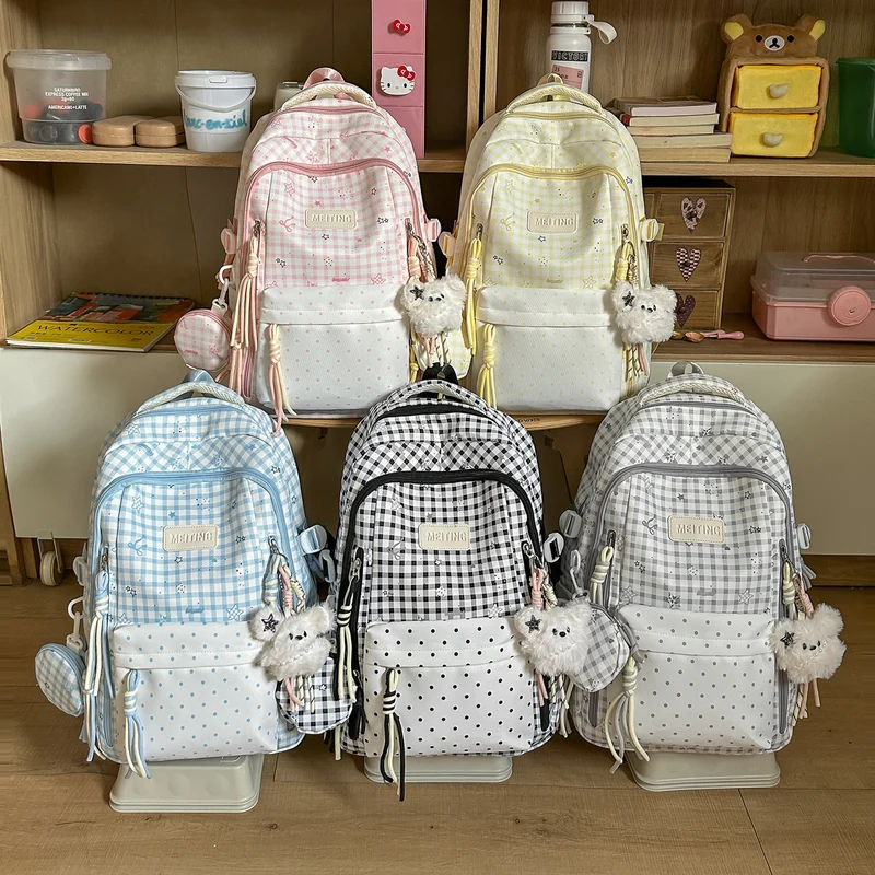Dekorativer Rucksack mit Karos und Sternenmuster Karnz