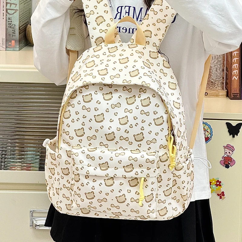 Adorable Charakterdruck Rucksack Karnz