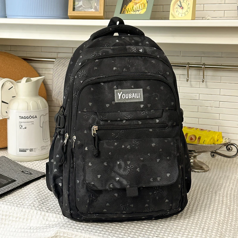 Charmanter Blumendruck Rucksack Karnz