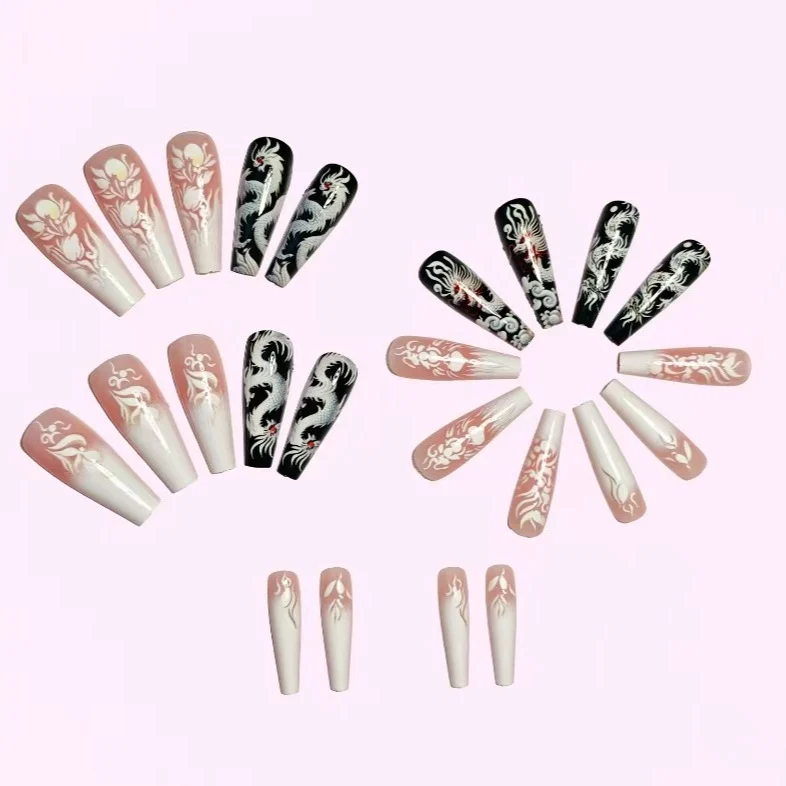 Künstlerische Nagelkunst