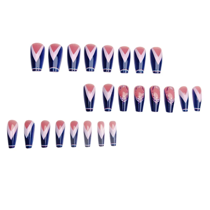 Künstlerisches Floral-Nageldesign