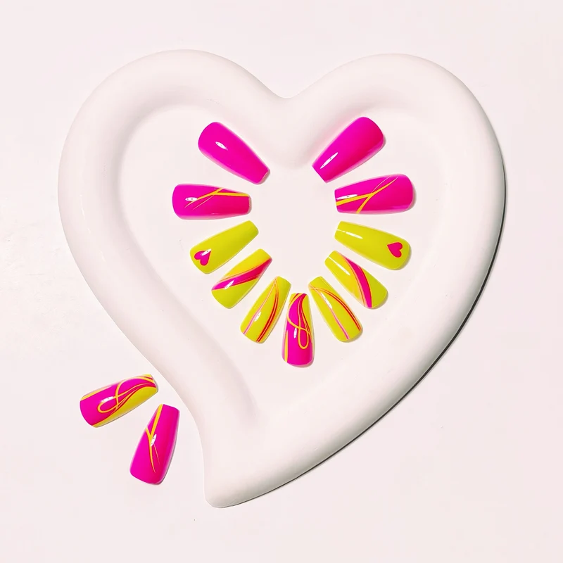 Neon Künstlerisches Nageldesign