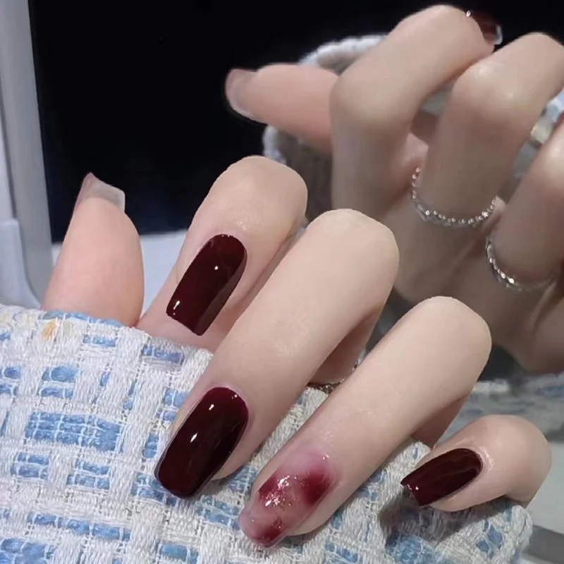 Premium Glänzende Press-On Nagelverlängerungen