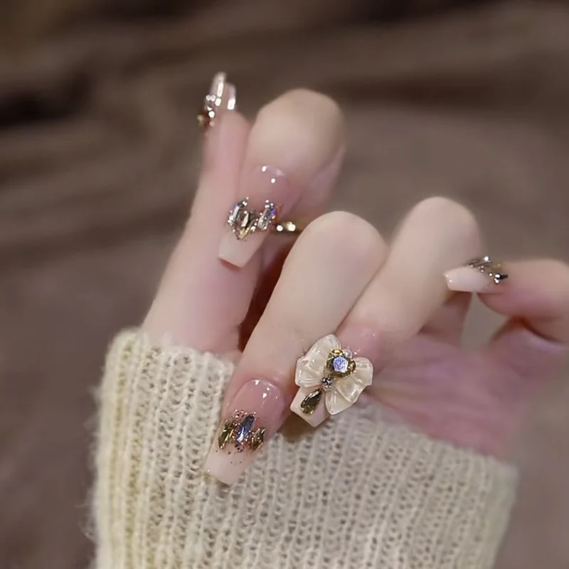 Glamouröses Nail Art Kit