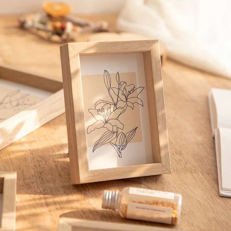 Dekorativer Holzrahmen für die Home-Display