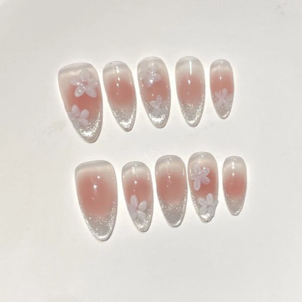 Florale Ombre Press-On Nagelkunst