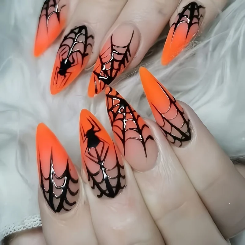 Halloween-Themen Nagelkunst