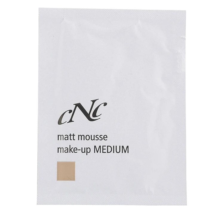 CNC Skadrees matt mousse make-up medium Sachet 2ml