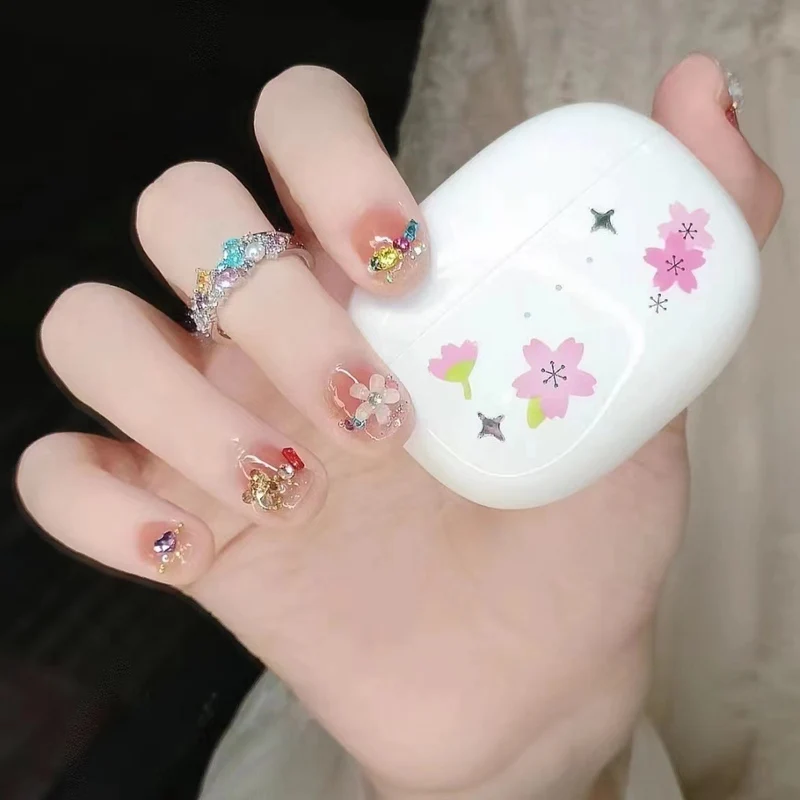 Künstlerisches Floral Press-On Nägel Set