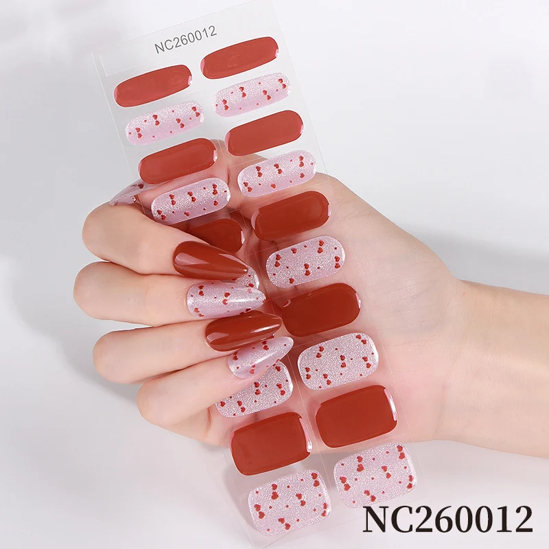 Wasser-inspirierte Nagelwickel