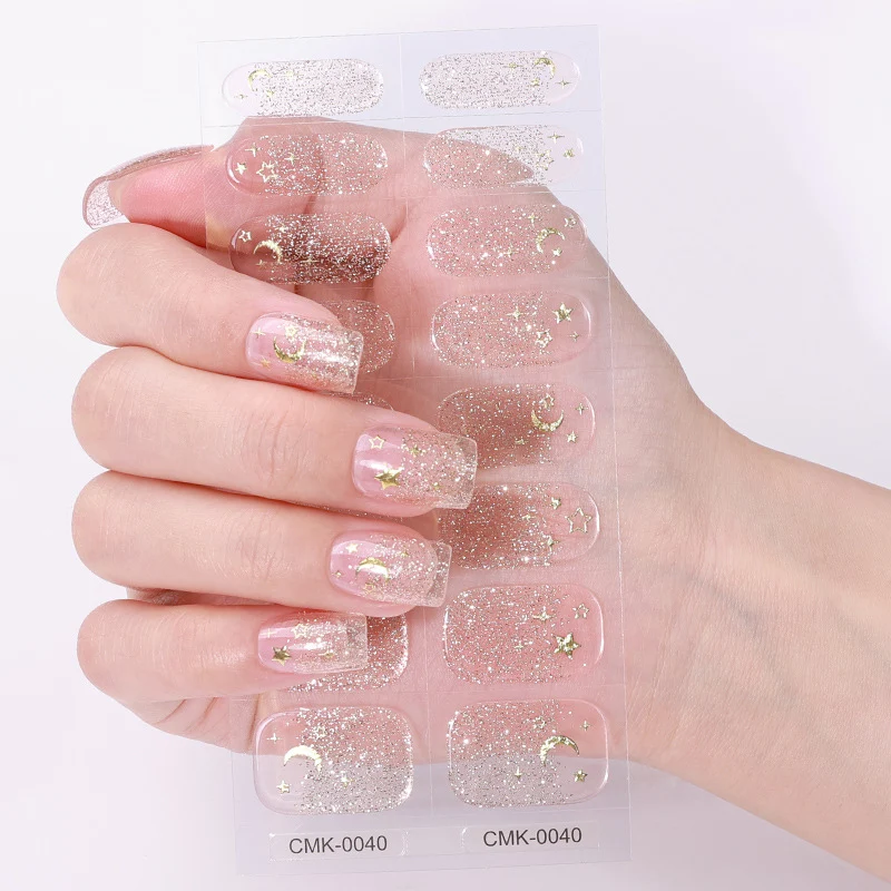 Funkelnde Nagelüberzüge