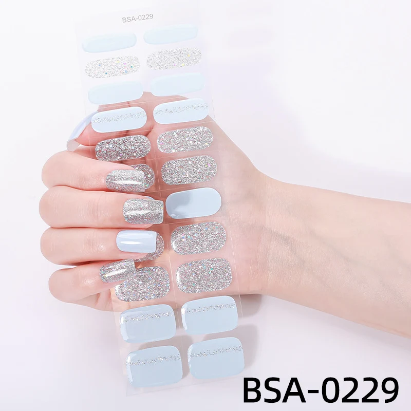 Funkelnde Glitzer-Nagelwraps