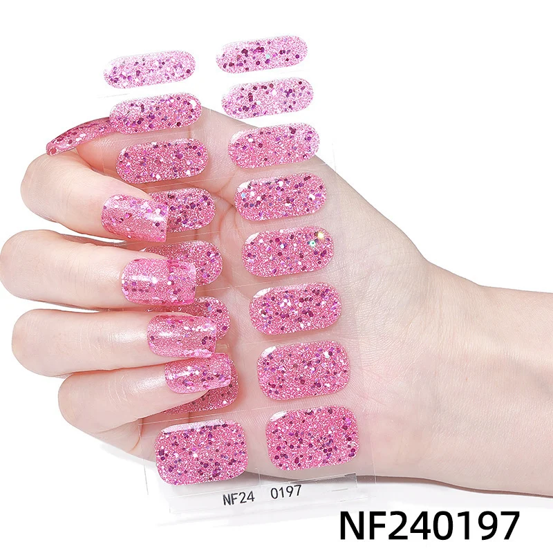 Funkelnde Gel-Nagelwickel