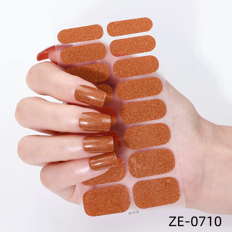 Glitter-Finish-Nagelüberzüge