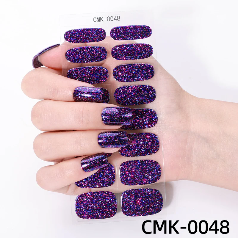 Glitter-Finish-Nagelüberzüge