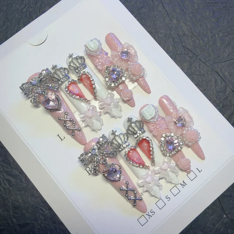 Strass Verzierte Press-On Nagelkunst Set