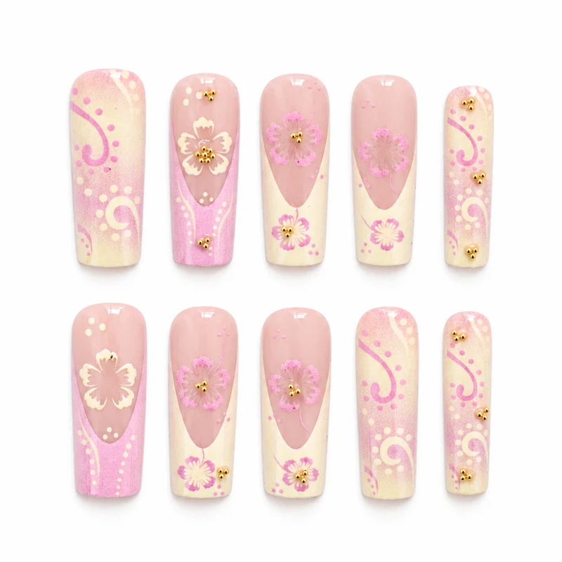 Florale dekorative Press-On Nageldesign