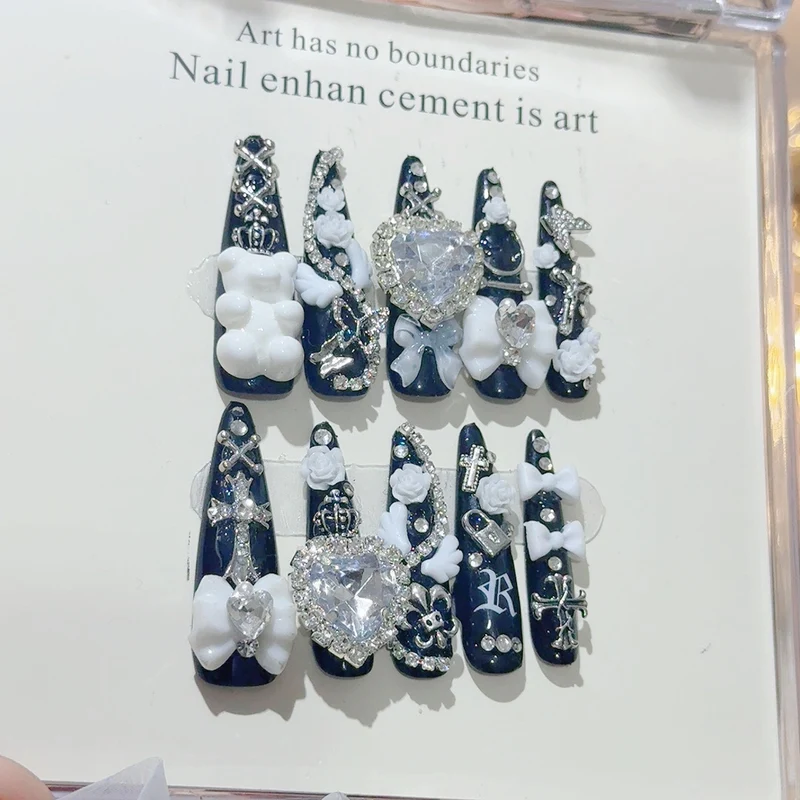 Aufwendiges 3D Nagelkunst Set