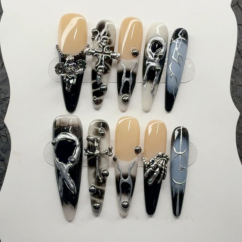 Gothic-inspirierte dekorative Press-On-Nagel-Set