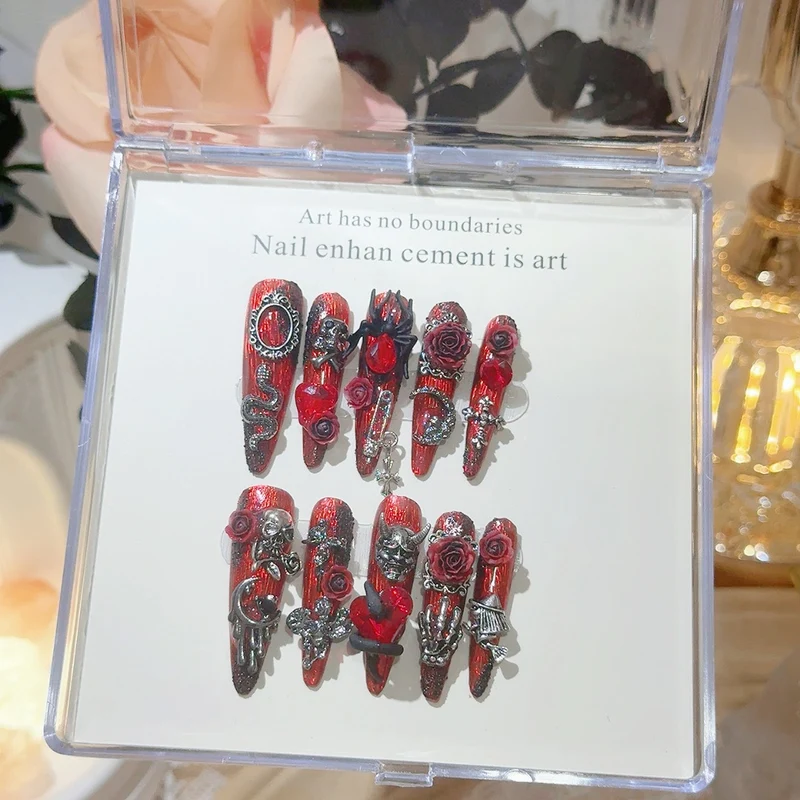 Gothic-inspiriertes 3D-Nagelkunst-Set