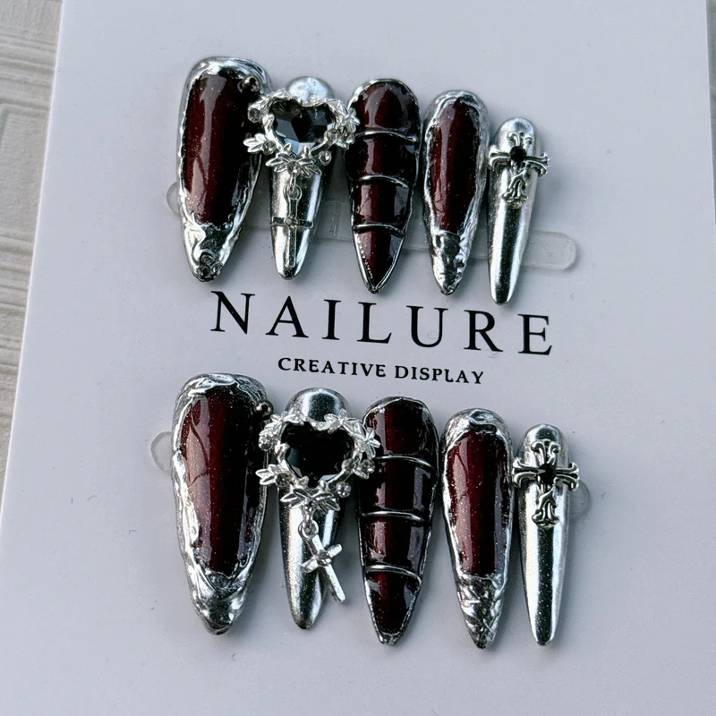 Gothic Glam Nagel Kunst Extensions