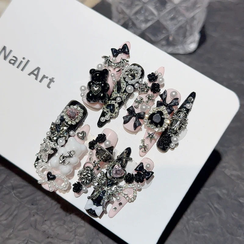 Glamouröse Nagelkunst Verlängerungen