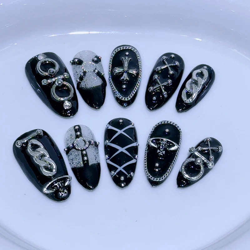 Dekoratives Gothic Nagelkunst Set