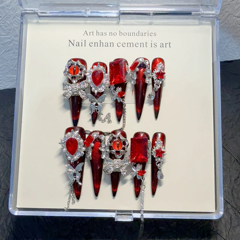 Glamouröse Künstlerische Strass Nagelverzierungen