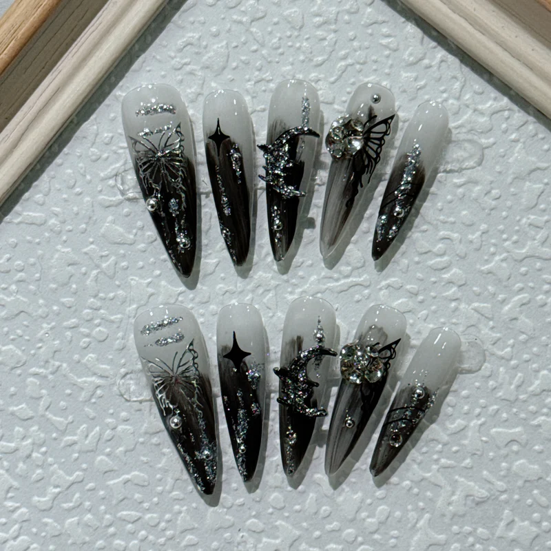 Elegante Druck-Nagelspitzen