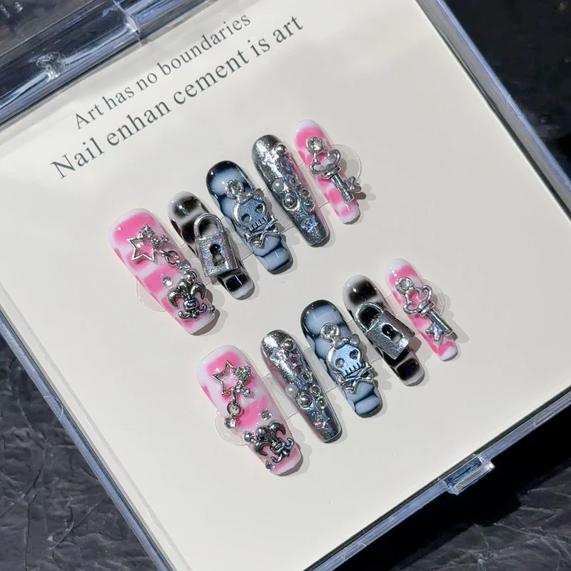 Künstlerische Press-On Nagelspitzen