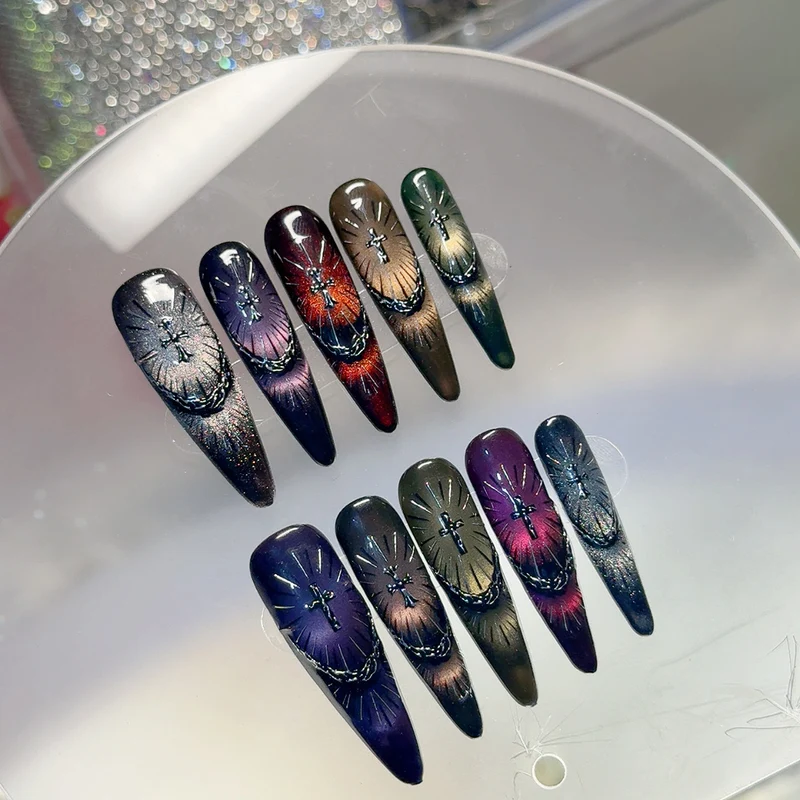 Dekorative Gel-Nagelkunst
