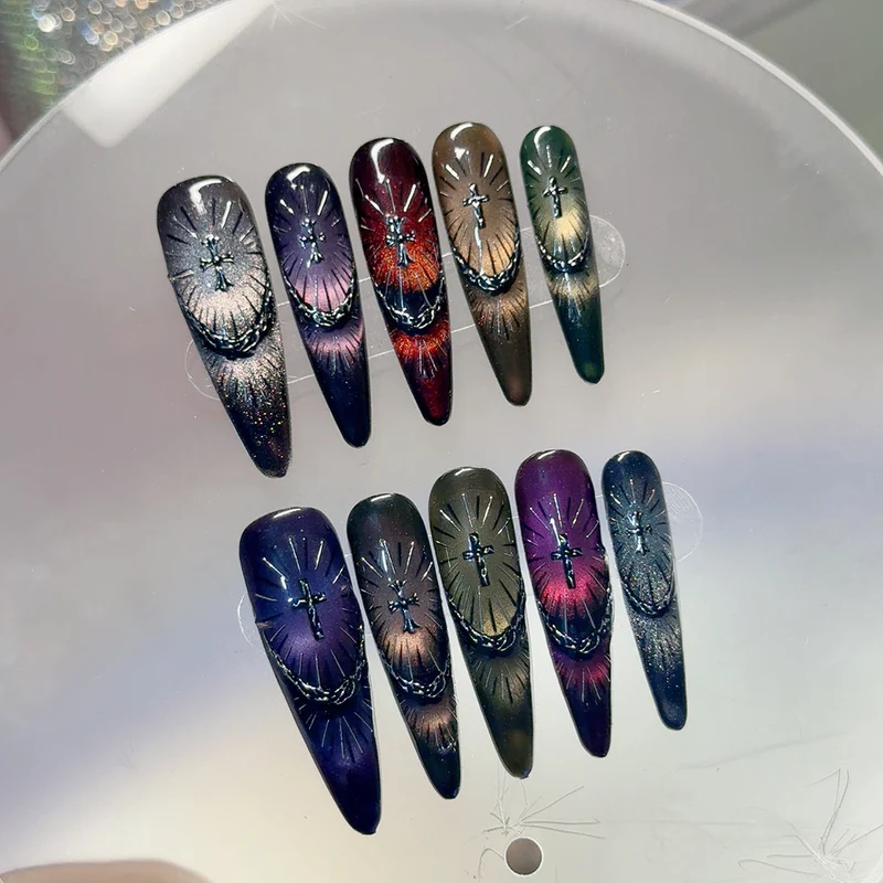 Dekorative Gel-Nagelkunst