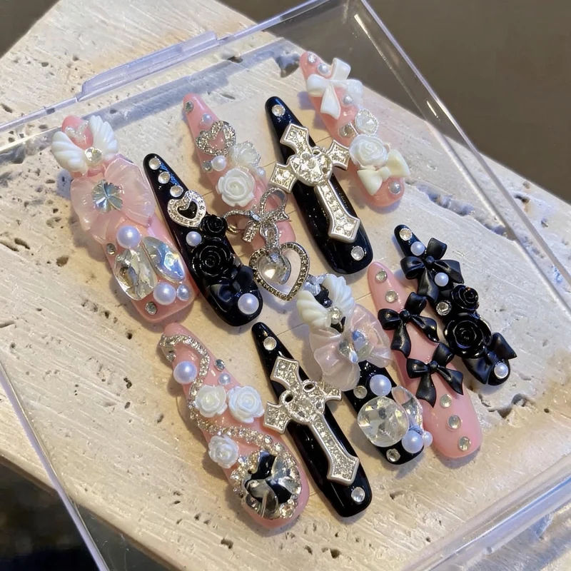 Dekorative Nagelclips