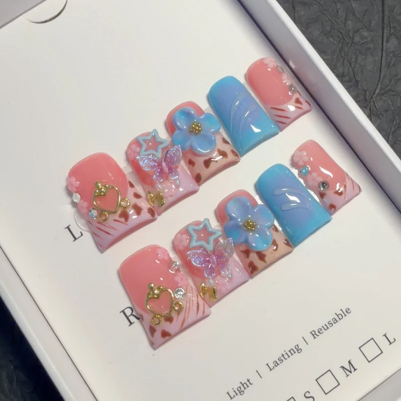 Künstlerische dekorative Press-On-Nagelspitzen