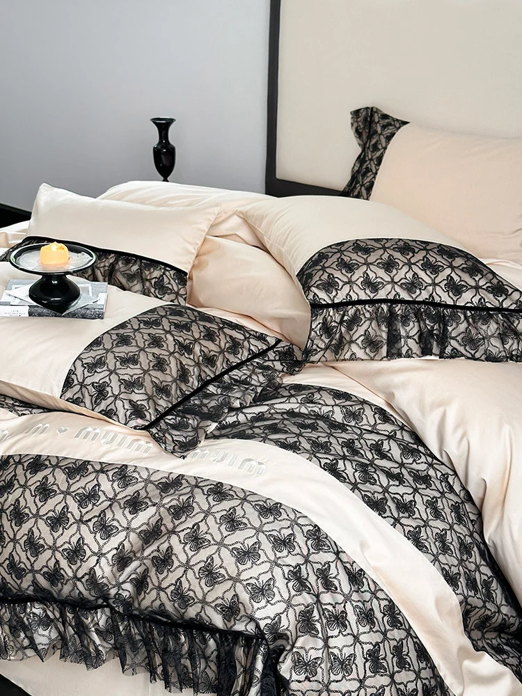 Luxuriöses Wendbares Baumwollsatin-Bettwäscheset mit Jacquard-Bordüre und Volant