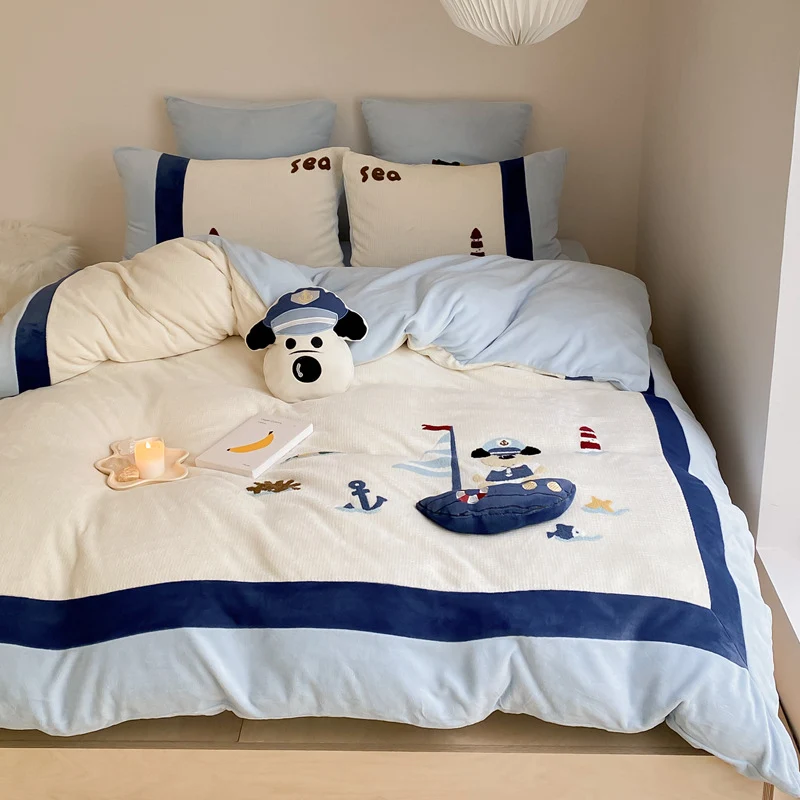 Kinder-Bettwäschegarnitur mit gesteppter Decke, Waffelstruktur und gesticktem Meeresmotiv