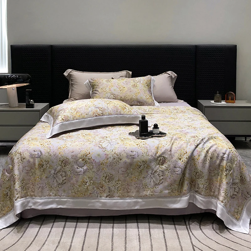 Luxuriöses Baumwollsatin-Bettwäsche-Set mit floralem Aquarellprint und feiner Satinkante