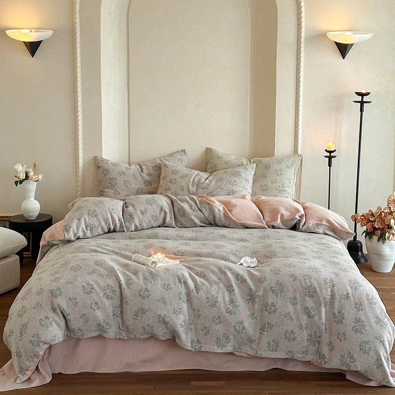 Leichte Baumwoll-Musselin Bettwäsche-Garnitur mit Vintage-Blumenmuster und Wendeoptik
