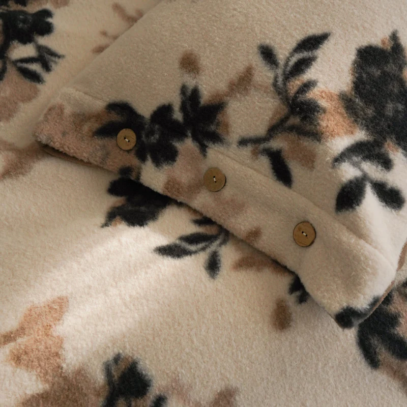 Kuschelige Mikrofaser-Fleece-Bettgarnitur mit floraler Velours-Struktur