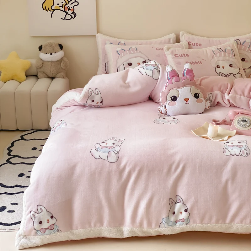 Kinderbettwäsche-Set mit Teddyfleece-Besatz und niedlichen Panda- & Bärenmotiven