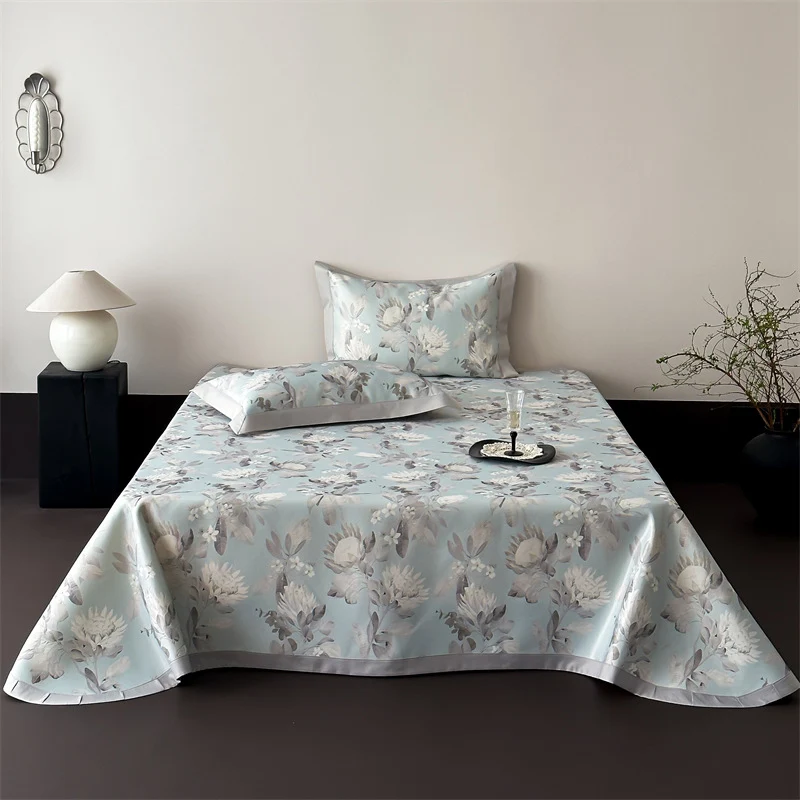 Bettwäschegarnitur aus feinem Baumwollsatin mit klassischem Toile-de-Jouy-Print und satiniertem Saum