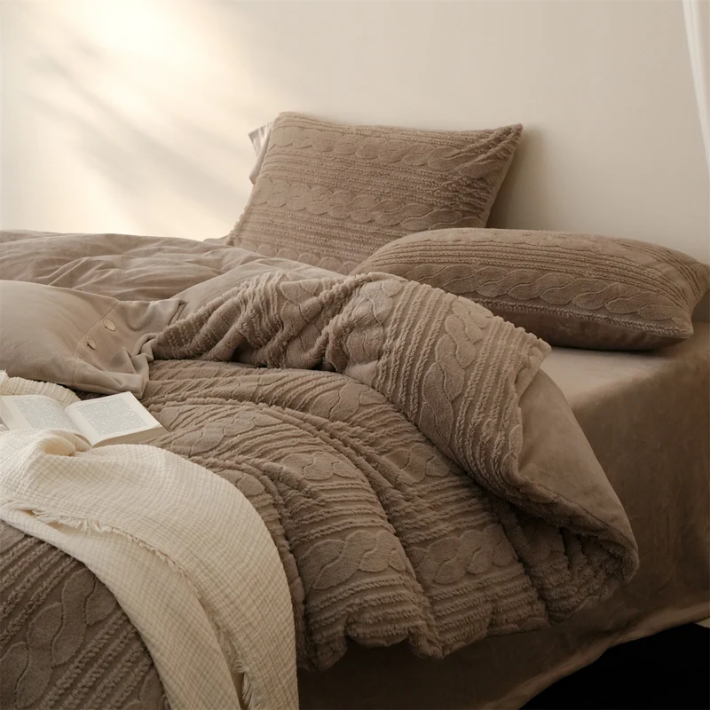 Luxuriöses strukturreiches Chenille-Kuschelbettwäscheset