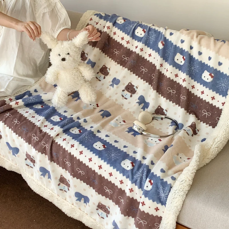 Wendbare Flauschdecke mit Cartoon-Katzenmotiv und Teddyfutter