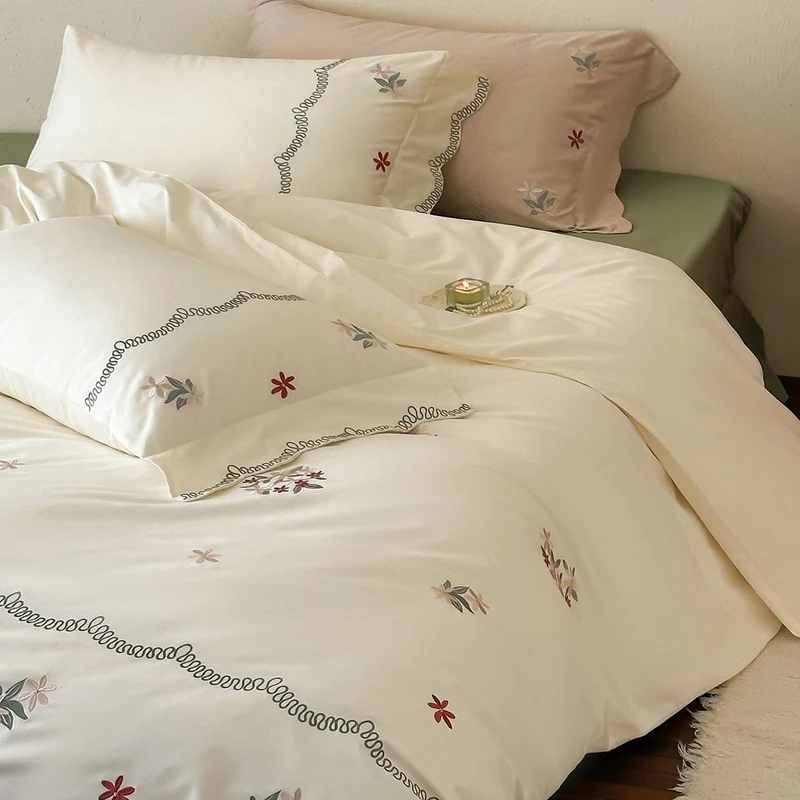 Luxuriöses gesticktes Satin-Bettwäsche-Set mit Kissenbezug und Nackenrolle