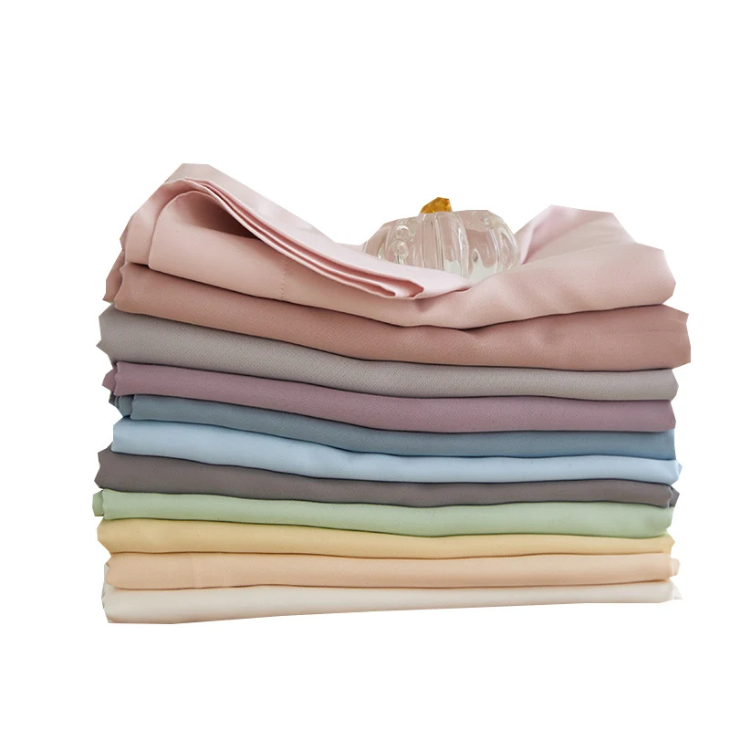 Premium Satin-Bettwäsche-Garnitur aus Mikrofaser mit seidig-glänzender Oberfläche