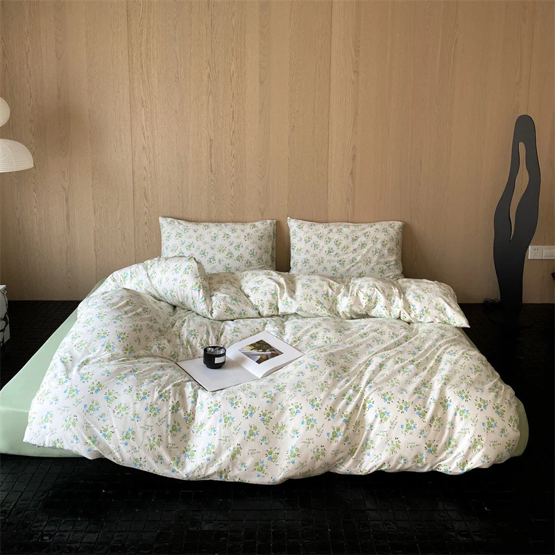 Bettwäsche-Set aus Baumwolle mit zartem botanischem Print