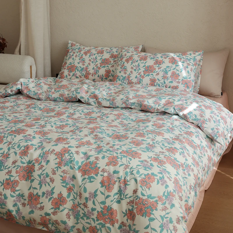 Baumwollsatin-Bettwäschegarnitur mit feinem Aquarell-Blumenmuster und weichem Griff