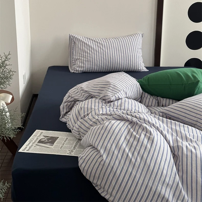 Gestreiftes Baumwoll-Leinen Bettwäsche-Set mit atmungsaktiver, weichgewaschener Oberfläche und Reißverschluss